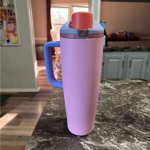 40 oz Owala FreeSip Tumbler